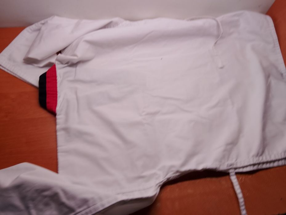 Форма тэквондо  б/у