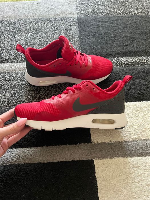 Nike Air Max червени