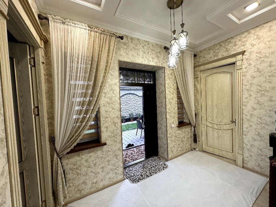 Sergili Quruvchida 2.65 sotix 2 qavatli Hovli sotiladi