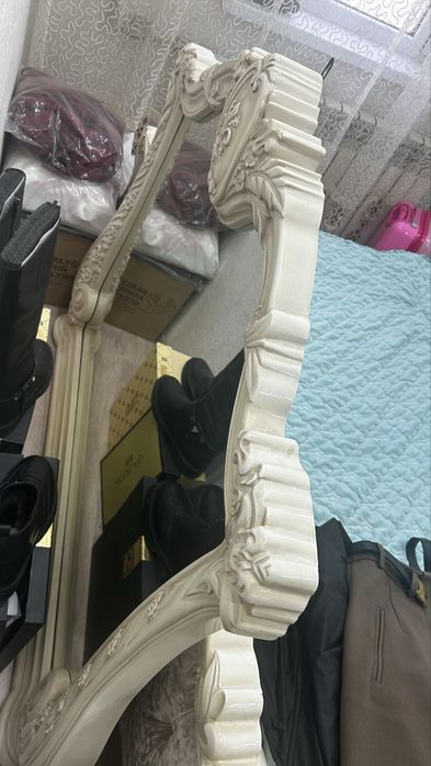 Камод айнасымен сатылады көлемді