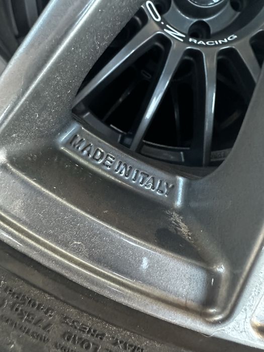 OZ Superturismo LM r19 5x112