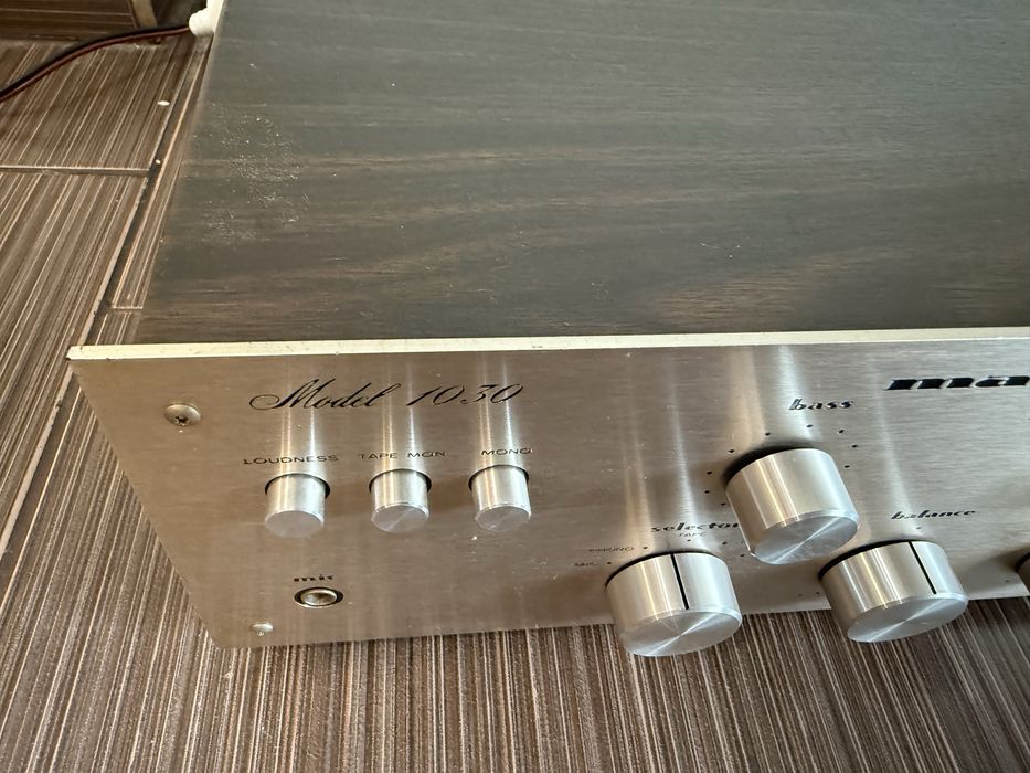 Marantz 1030 Качествен стерео усилвател