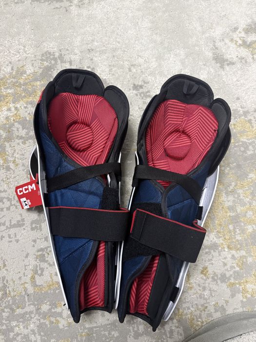 CCM NEXT щитки хоккейные