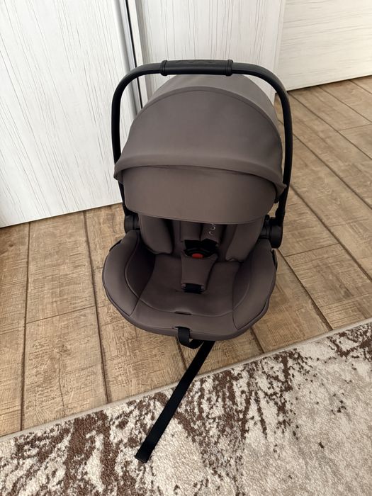 Scoică auto bebeluși Nuna Pipa – Stare excelentă (Fără bază ISOFIX)
