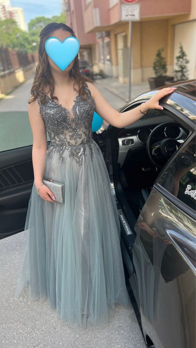 Бутикова бална рокля