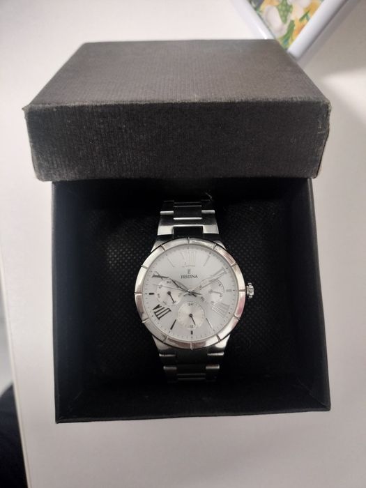 Ceas Dama Festina