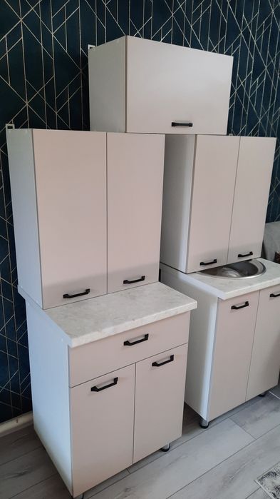 Продам кухонный гарнитур