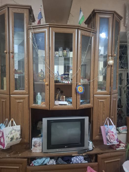 Продаётся стенка