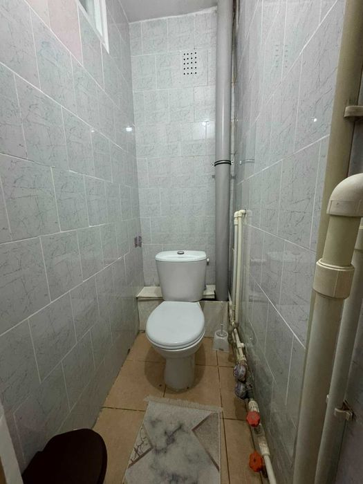 Продам  2х к. квартиру  на 8 мкр