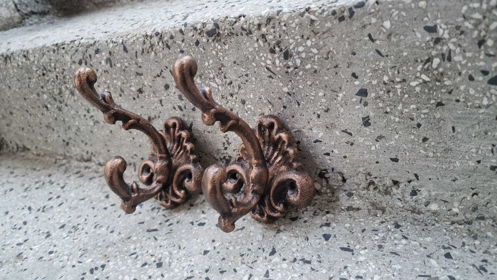 Масивни барокови закачалки– Чугун