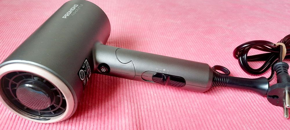 Модель REDMOND fashion style фень