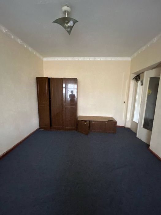 1 xonali uy sotiladi