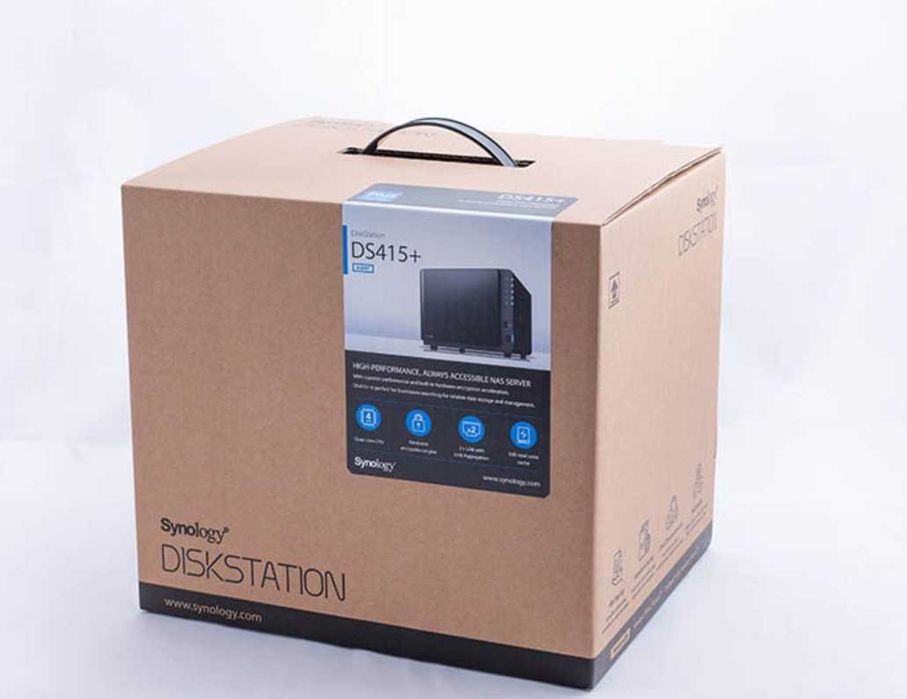 NAS Synology DiskStation DS415+ 4-Bay | 8GB RAM Upgrade | Intel Quad-Core | Cutie + Accesorii | Ideal Backup & Media Server