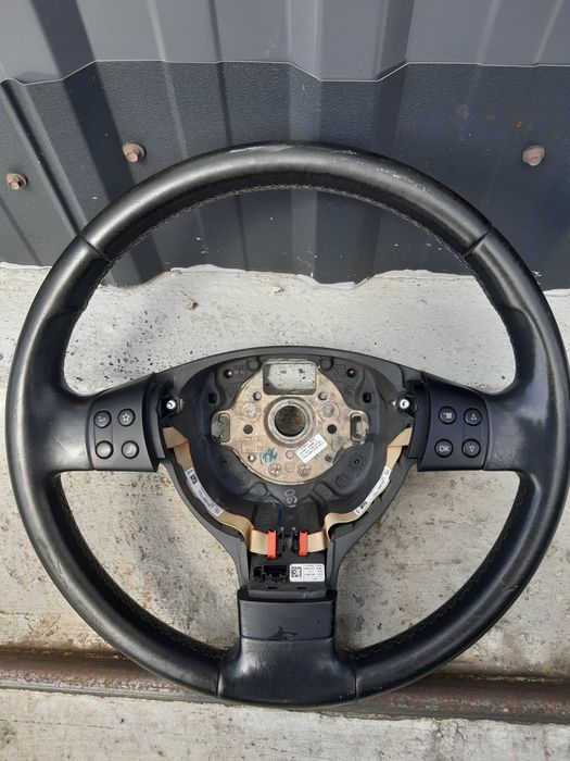 Anvelopa 205/55 R16 vara Michelin si volan VW Touran