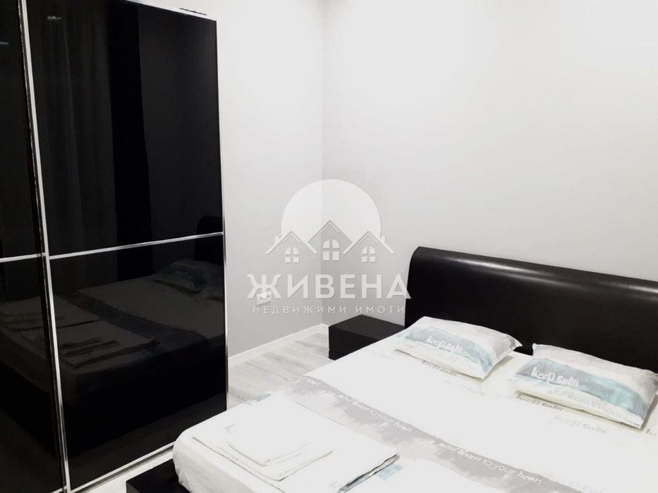 Продава се Четиристаен апартамент в Варна, Център - 200 кв.м за 2000 €/кв.м - Снимка #7