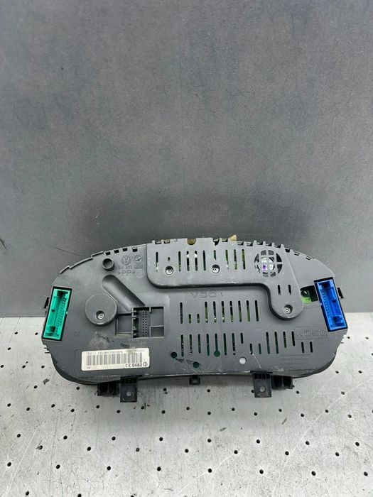 Ceasuri bord 88311301 Volkswagen VW Golf 1.9 TDI MT (101 hp)