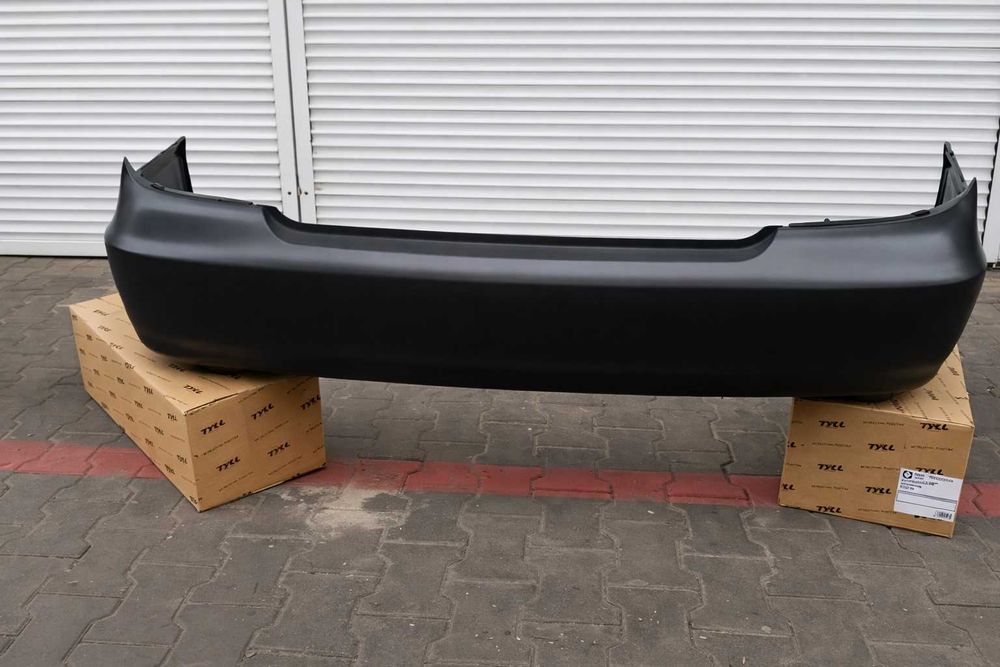 Бампер задний Тойота Камри 30 Toyota Camry 30