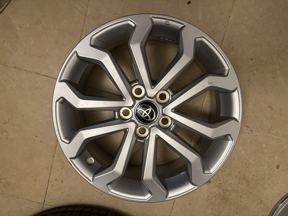 4бр.оригинални джанти Toyota 17” 5x114,3