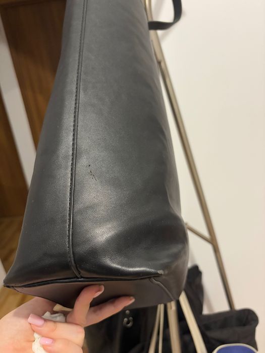 Geantă Tommy Hilfiger neagra