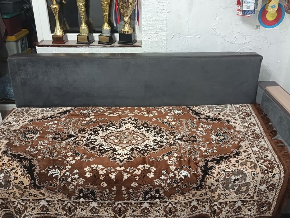 Продам диван дёшево