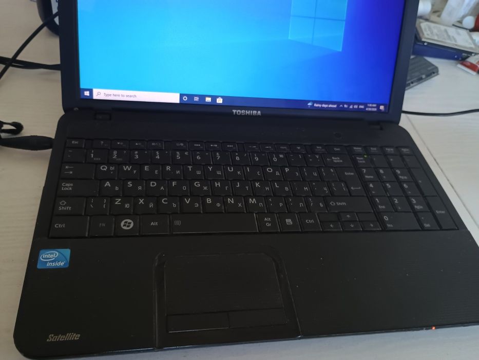 Лаптоп Тошиба laptop Toshiba satalate