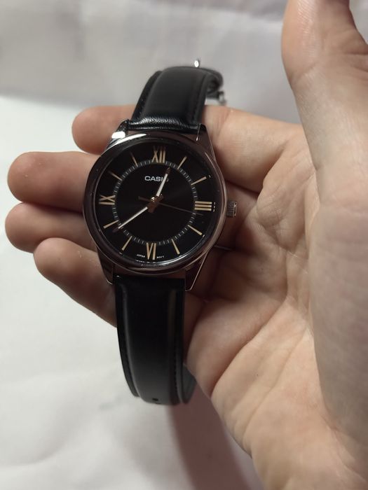 часы CASIO оригинал ! недорого !