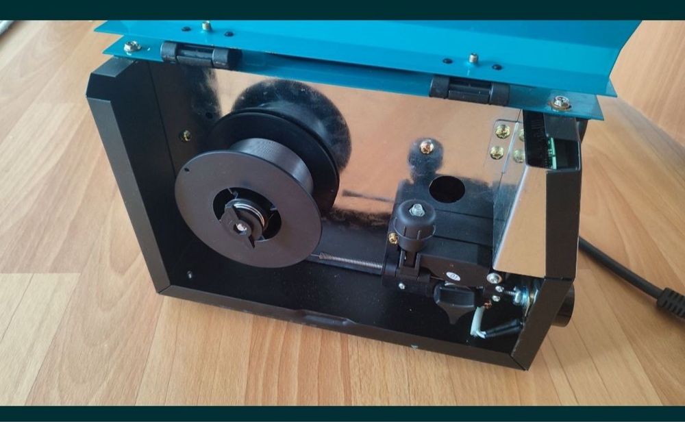 Продам инверторный сварочный полуавтомат