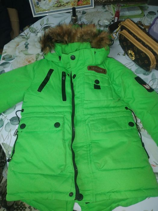 Куртки для девочек возвраст2-5