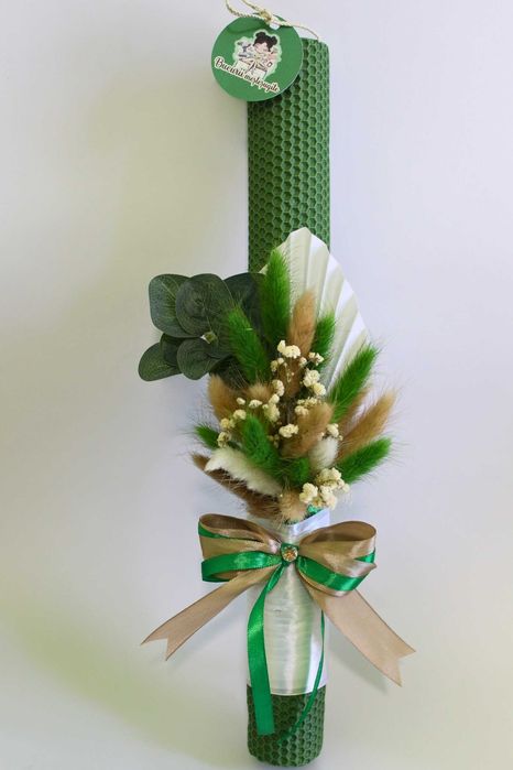 Lumanare botez, personalizata în funcție de tematică