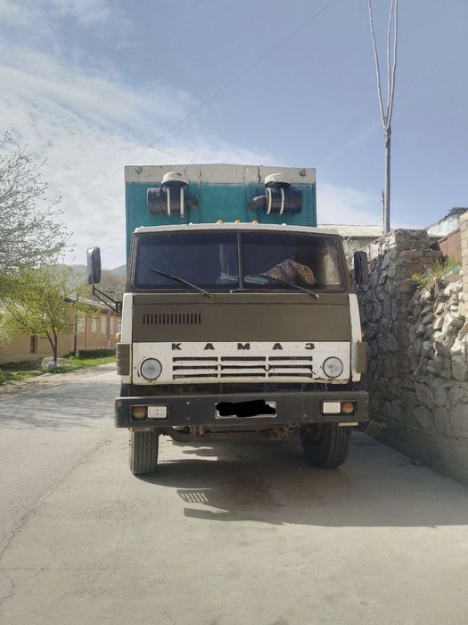 Kamaz pirsepi bilan sotiladi
