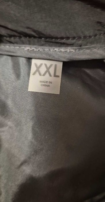 Яке Guess,чисто ново