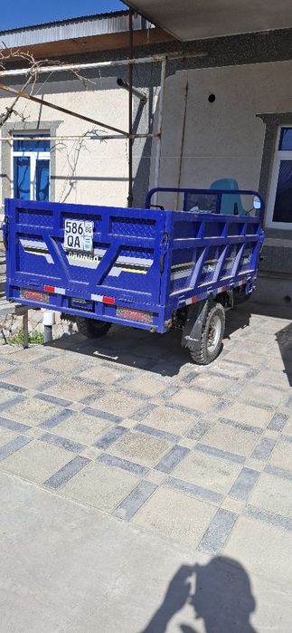 Лочин  мотоцикл  300