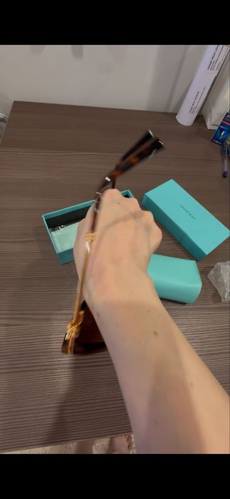 Очки солнцезащитные