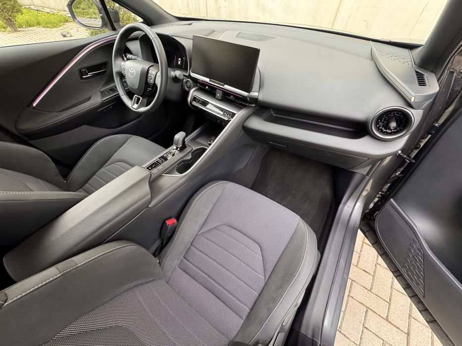 Toyota CHR Exclusive 1.8 Hybrid 2025 usor avariat