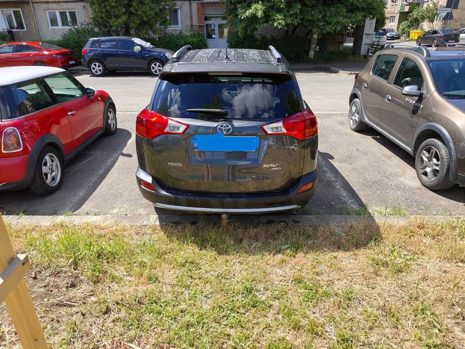 Toyota Rav4,an2015 4x4,2,2d
