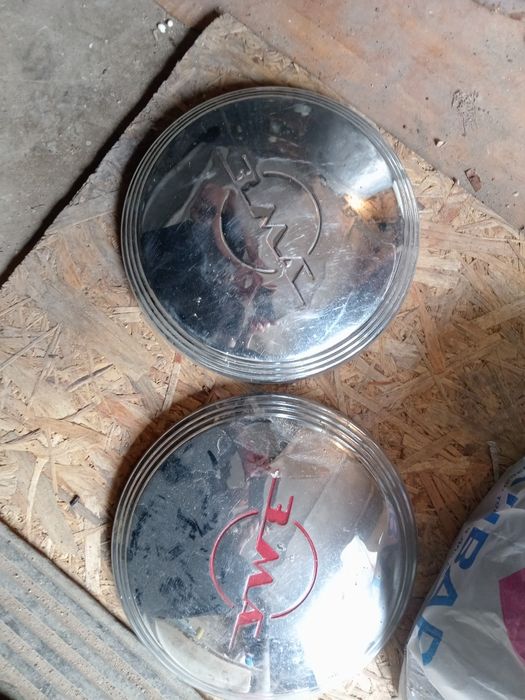 Сальники новые разных размеров