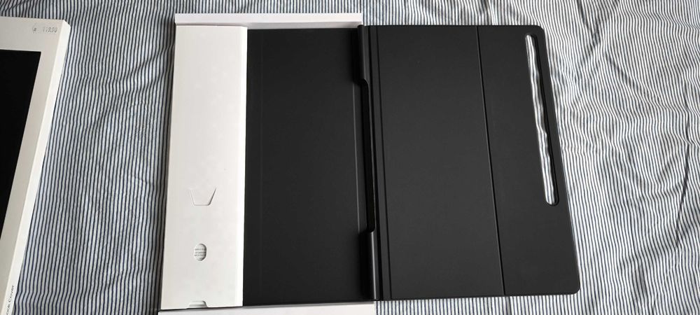 Оригинален калъф(book cover) за таблет SAMSUNG S7/S8