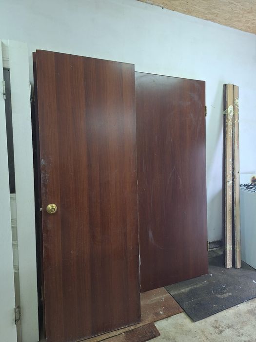 Продам межкомнатные двери