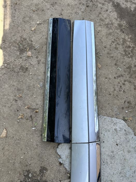 Bandouri uși stânga dreapta vw touareg 3.
