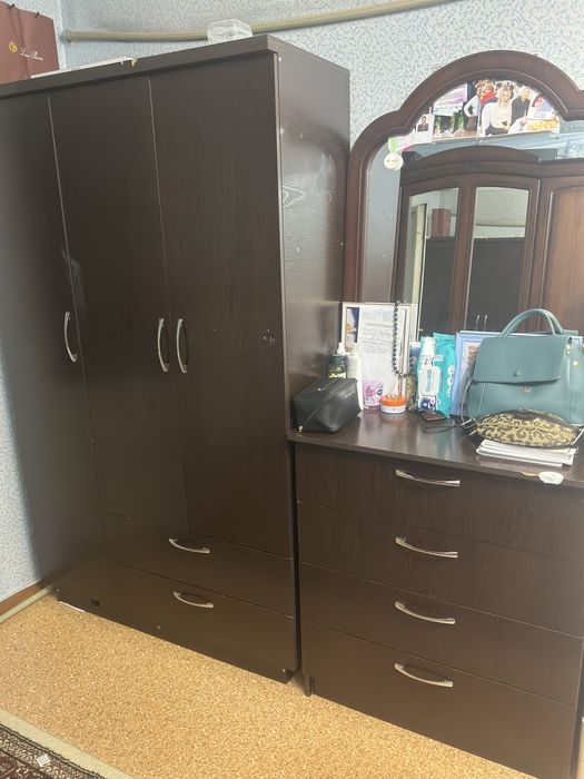 Спальный гарнитур