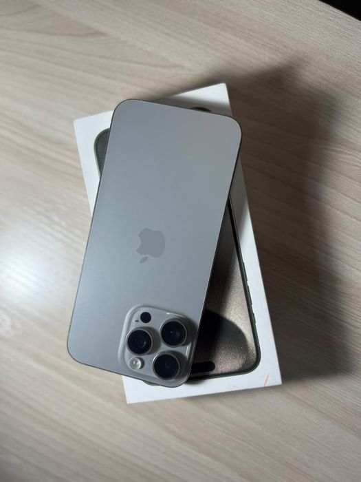 Iphone 15 pro max 256GB