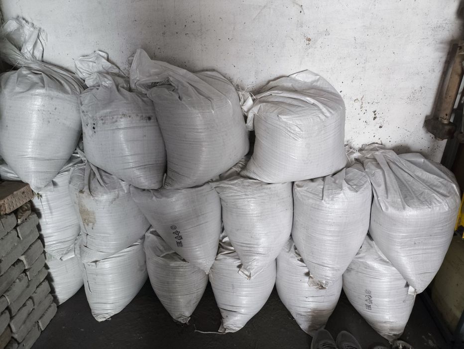 Продам песок 300тнг