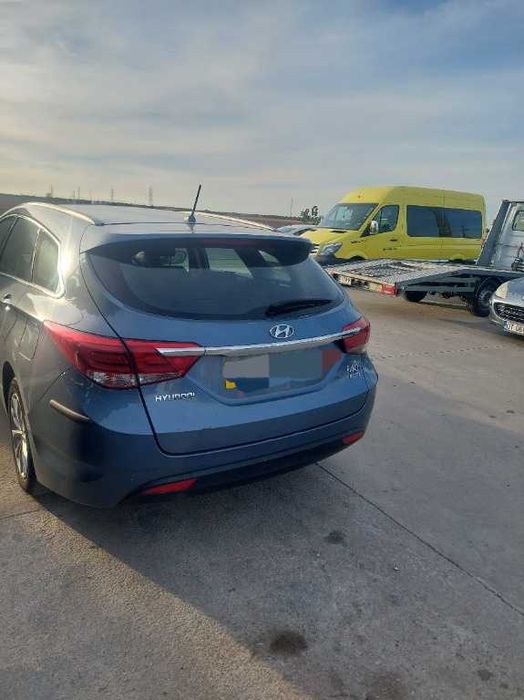 Dezmembram Hyundai I40 1.7 crdi 104 kw An 2017 Euro 6
Cod motor D4FD