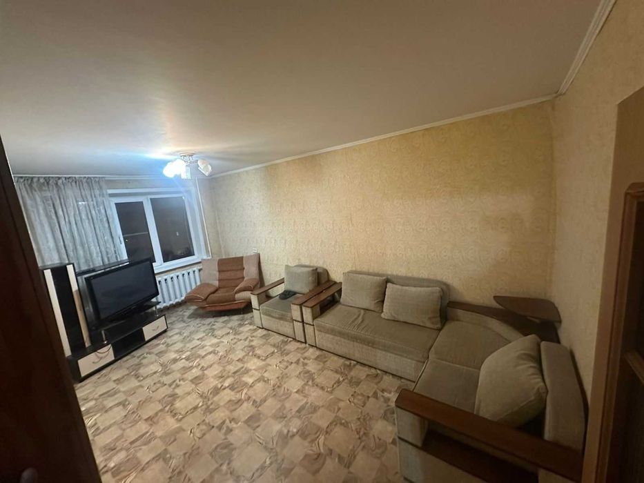 Продам 3х ком квартиру центр