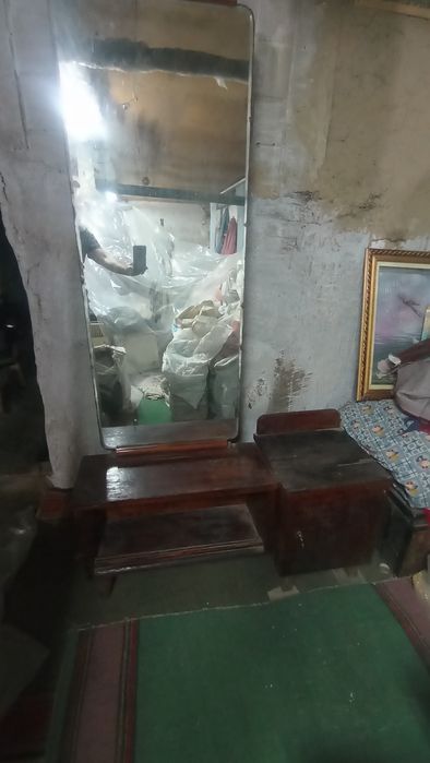 Трюмо советских времён