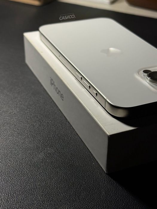 iPhone 15 PRO , Natural Titanium , 92% Bateria