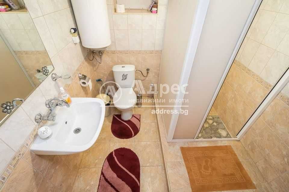 Реновирана къща в Лозница