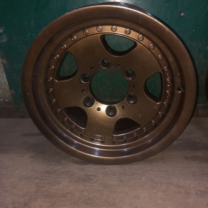 Продам комплект титановых дисков р15