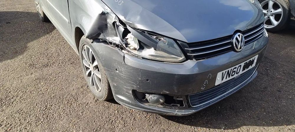 Dezmembrari / Dezmembrez VW Touran (1T3) [Fabr 2010-2015] 2.0 TDI CFHC cutie viteze manuala cod culoare LD7R