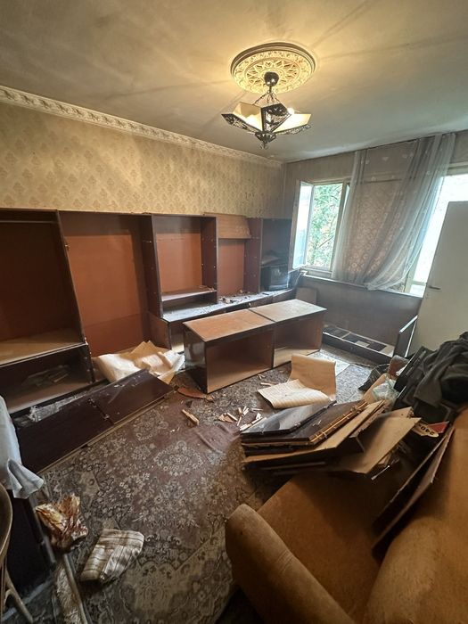 Транспортни услуги с бус и  Хамалски услуги